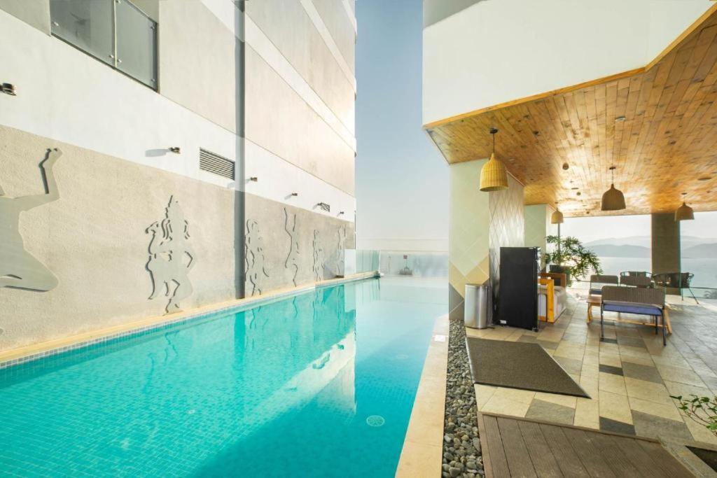 Oceandream Panorama Luxury Suites Να Τρανγκ Εξωτερικό φωτογραφία