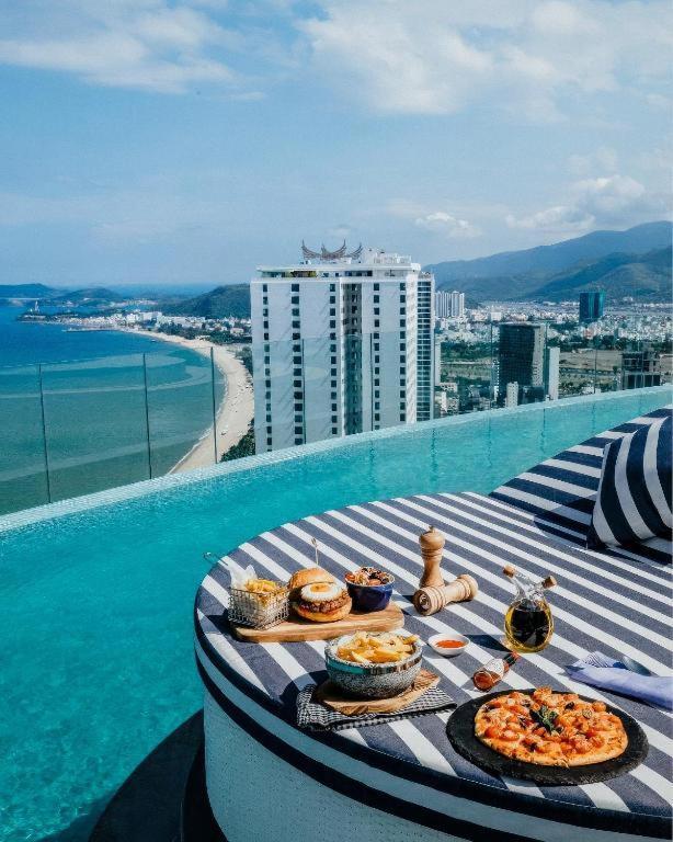 Oceandream Panorama Luxury Suites Να Τρανγκ Εξωτερικό φωτογραφία