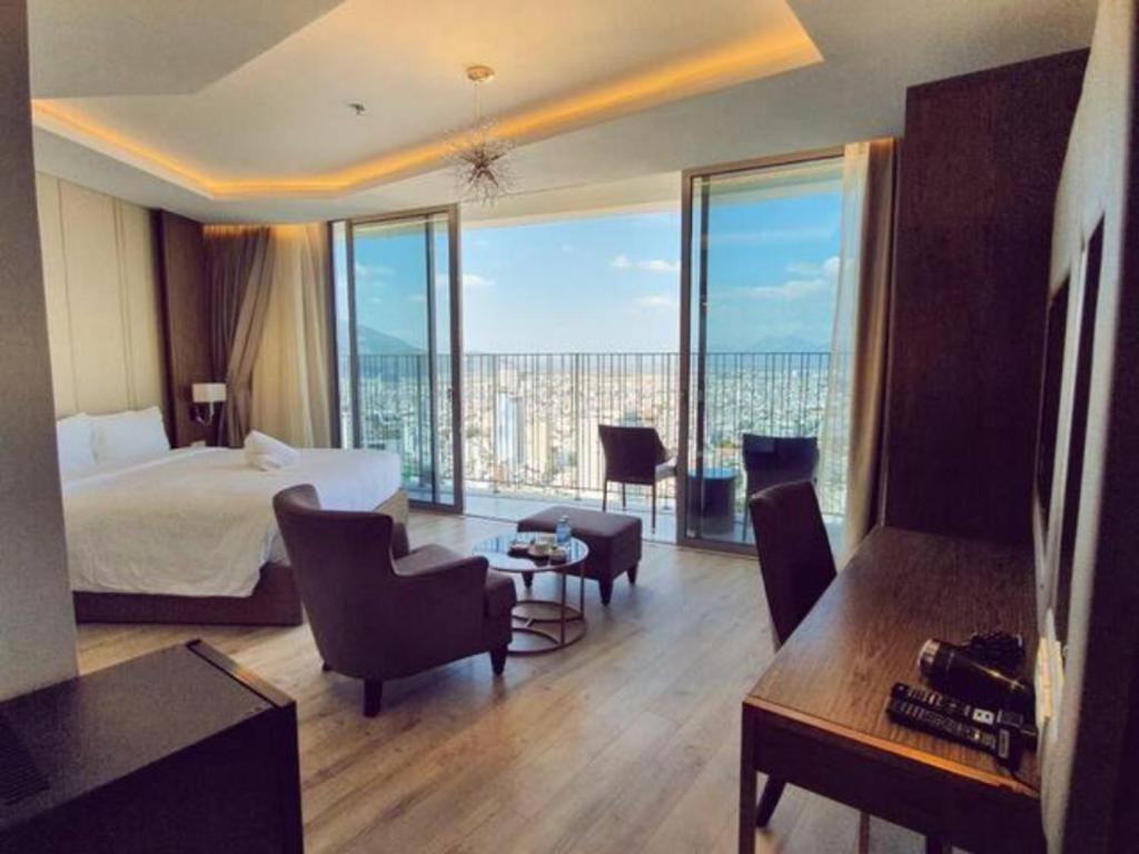Oceandream Panorama Luxury Suites Να Τρανγκ Εξωτερικό φωτογραφία