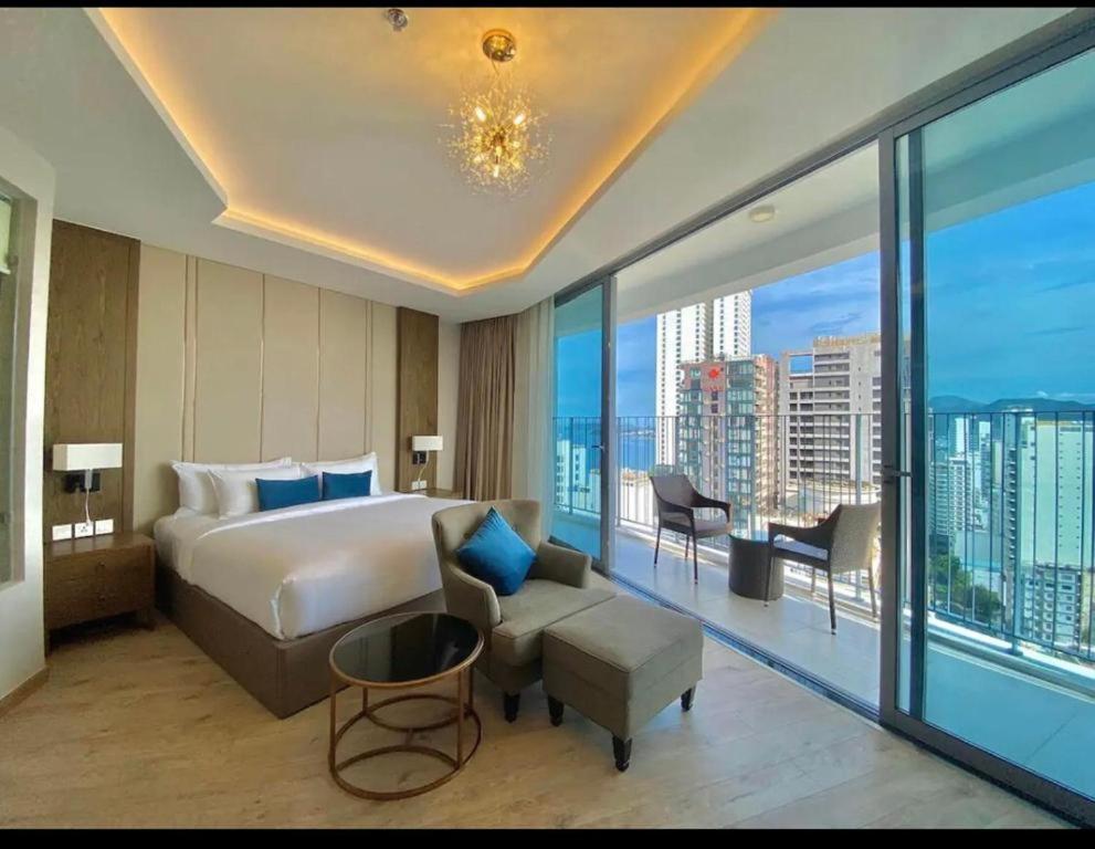 Oceandream Panorama Luxury Suites Να Τρανγκ Εξωτερικό φωτογραφία