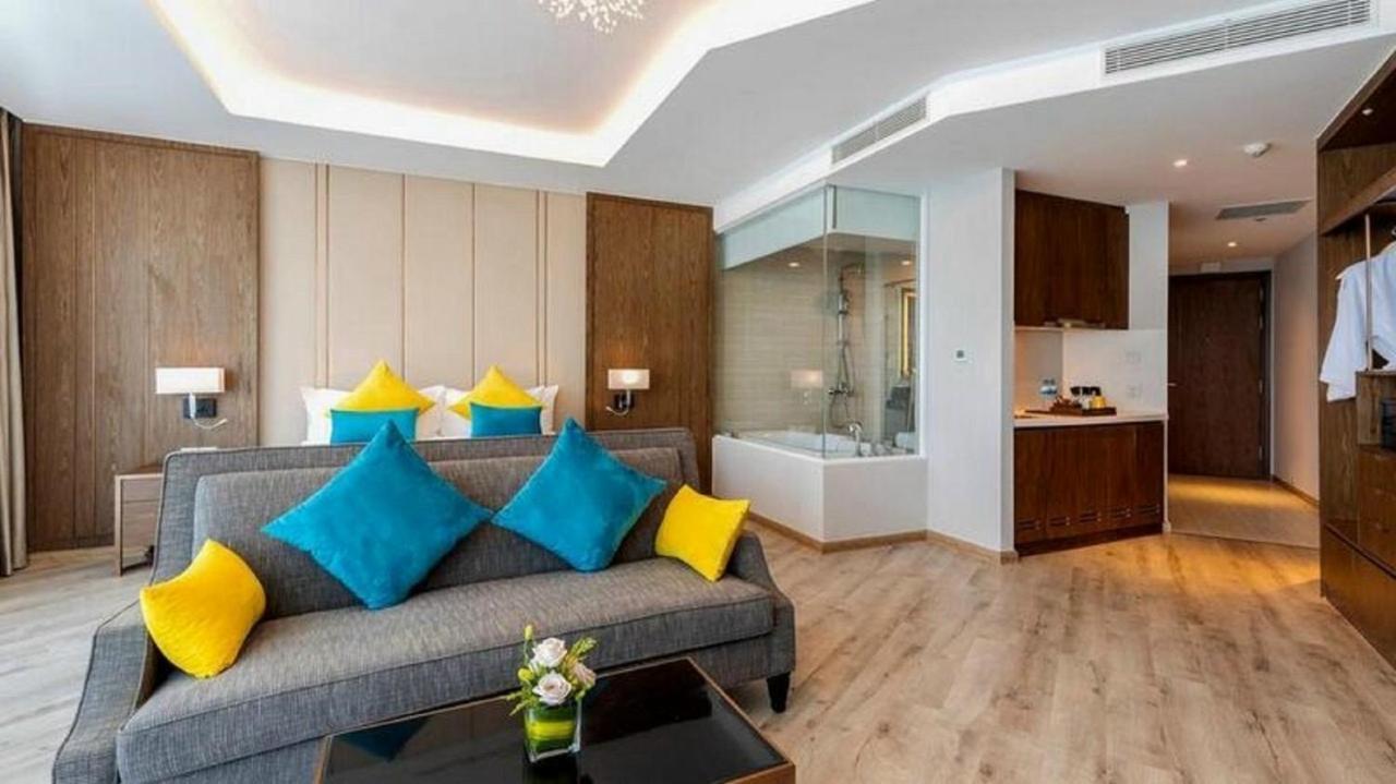 Oceandream Panorama Luxury Suites Να Τρανγκ Εξωτερικό φωτογραφία