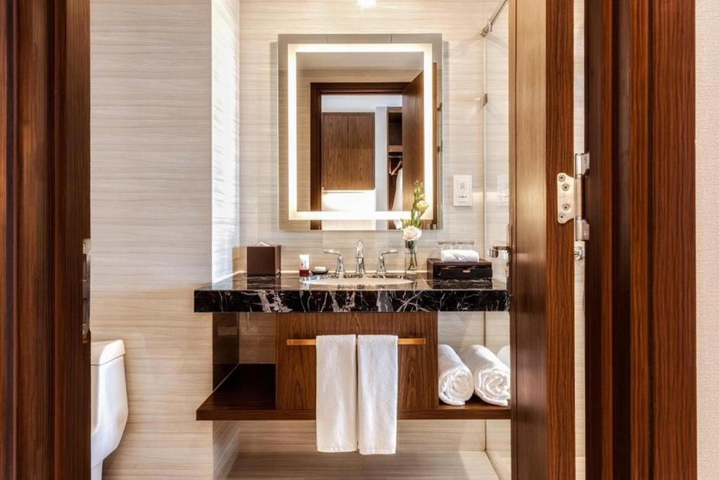 Oceandream Panorama Luxury Suites Να Τρανγκ Εξωτερικό φωτογραφία